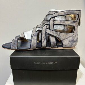 NIB Cynthia Vincent Harris Tie Dye Gladiator Sandals - 8.5